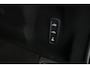 Volvo XC60 T8 Twin Engine AWD | Trekhaak | Luchtvering | SOH 82% | Adaptieve Cruise | Verwarmde Stoelen | Panoramadak | Camera |