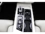 Volvo XC60 T8 Twin Engine AWD | Trekhaak | Luchtvering | SOH 82% | Adaptieve Cruise | Verwarmde Stoelen | Panoramadak | Camera |