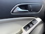 Mercedes-Benz A-klasse A180 122PK PANO-DAK CAMERA TREKHAAK NAVIGATIE AIRCO LMV PDC