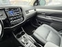 Mitsubishi Outlander BWJ 2015 | 2.0 PHEV 203PK instyle+ | TREKHAAK | SCHUIFDAK | LEER | CAMERA A | PDC 2X | CLIMA | NAVI | 18'' LMV |
