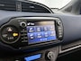 Toyota Yaris 1.5 Hybrid Bi-Tone | 100pk | Automaat | Navigatie | Camera | Climate Control |