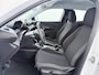 Peugeot 2008 1.2 PureTech Active | Apple carplay / Android | Cruise control