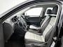 Volkswagen Tiguan 1.4 TSI Connected Series | Climate control  | Lichtmetalen velgen  | Navigatie