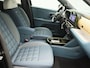 Fiat Grande Panda La Prima 11 kW 44 kWh | Navigatie | Stoel en stuurverwarming | Camera |