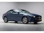 Mercedes-Benz A-klasse Limousine 250 e Premium [ LED Half-leder Navi Camera ]
