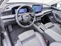 Skoda Superb Combi 1.5 TSI MHEV First Edition | Pano Dak | Trekhaak | Camera | ACC | Stuur-/Stoelverwarming V+A | 17'' |