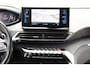 Peugeot 5008 1.2 PureTech Blue Lease Allure O.a: Afn. trekhaak, All-Season banden, Camera, Pdc, Key-Less, Elektr. a.klep, Stoelverw., Etc..  Rijklaar! All-in prijs!