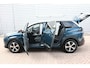 Peugeot 5008 1.2 PureTech Blue Lease Allure O.a: Afn. trekhaak, All-Season banden, Camera, Pdc, Key-Less, Elektr. a.klep, Stoelverw., Etc..  Rijklaar! All-in prijs!