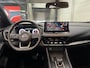 Nissan Qashqai 1.3 MHEV Xtronic Tekna / Nederlandse Auto / Trekhaak 1800 KG / All Seasonbanden / Panoramadak / Navigatie / 360 Graden Camera / Elektrische Kofferbak / Half Lederenbekleding / Adaptive Cruise Control / Climate Control /