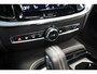 Volvo V60 2.0 T6 Recharge AWD R-Design | Black Edition | Schuif- kanteldak | Elektrische trekhaak | Long Range