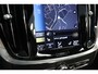 Volvo V60 2.0 T6 Recharge AWD R-Design | Black Edition | Schuif- kanteldak | Elektrische trekhaak | Long Range