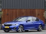 BMW 3-Serie 330e 292PK High Executive / M-Sport Individual / 360°