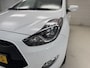 Hyundai ix20 1.6i Go! / Eerste Eigenaar / Trekhaak 1100 KG /  Navigatie / Camera / Airco / Bluetooth /