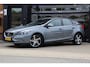 Volvo V40 2.0 T2 R-Design | Camera | Stoelverwarming | Cruise | Navi | Trekhaak | Clima