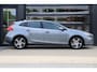 Volvo V40 2.0 T2 R-Design | Camera | Stoelverwarming | Cruise | Navi | Trekhaak | Clima