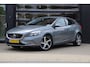 Volvo V40 2.0 T2 R-Design | Camera | Stoelverwarming | Cruise | Navi | Trekhaak | Clima
