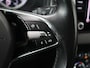 Skoda Karoq 1.5 TSI Business Edition | Panoramadak | Stoelverwarming | Carplay | Navigatie | Parkeerhulp | Climate control | Bluetooth | Cruise control | Getint glas