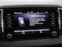 Skoda Karoq 1.5 TSI Business Edition | Panoramadak | Stoelverwarming | Carplay | Navigatie | Parkeerhulp | Climate control | Bluetooth | Cruise control | Getint glas