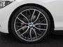 BMW 1-Serie M140i High Executive | Stoelverwarming | Carplay | Leder | Adaptief LED | Keyless | Navigatie | Sportstoelen | Parkeerhulp | Climate control | Cruise control | Bluetooth | Getint glas | M Sport