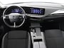 Opel Astra 1.6 Hybrid Business Edition | SOH 96,1% | Stoelverwarming | Adaptive cruise | Carplay | Camera | Navigatie | Full LED | Stuurverwarming | Climate control | Parkeerhulp | Getint glas | PHEV | Plug In