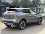 Nissan Qashqai 1.3 MHEV Xtronic N-Connecta FABRIEKSGARANTIE| STOEL + STUURVERWARMING| VOORRUITVERWARMING| ELEKTRISCHE ACHTERKLEP| HEAD-UP DISPLAY| PANORAMADAK| ADAPTIVE CRUISE CONTROL| DODE HOEK SENSOR| 360 CAMERA|