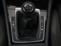 Volkswagen Golf 1.4 TSI R Line | Stoelverwarming | Virtual Cockpit | Adaptive cruise | Massage | Carplay | Parkeerhulp | Climate control | 18'' | Navigatie | Bluetooth