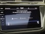 Volkswagen Tiguan 1.4 TSI eHybrid R-Line Business+ | SoH 99% | Panoramadak | Digital cockpit Pro | Black Style | Keyless | Adaptieve cruise control | LED matrix verlichting | Parkeerassistent |