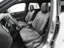 Volkswagen T-Roc 1.5 TSI R-Line Edition | IQ.Light | Panorma | Keyless | Full-Link