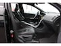 Volvo XC60 D4 191PK Automaat FWD Summum | Afn. Trekhaak | Cruise conrol | PDC Achter | Verw. Voorstoelen | Verw. Voorruit | Navigatie |