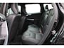 Volvo XC60 D4 191PK Automaat FWD Summum | Afn. Trekhaak | Cruise conrol | PDC Achter | Verw. Voorstoelen | Verw. Voorruit | Navigatie |
