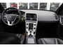 Volvo XC60 D4 191PK Automaat FWD Summum | Afn. Trekhaak | Cruise conrol | PDC Achter | Verw. Voorstoelen | Verw. Voorruit | Navigatie |