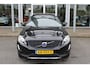 Volvo XC60 D4 191PK Automaat FWD Summum | Afn. Trekhaak | Cruise conrol | PDC Achter | Verw. Voorstoelen | Verw. Voorruit | Navigatie |