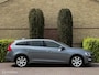 Volvo V60 1.5 T2 Nordic+ AUT.*Stoel/Vooruit.VRW*Cruise*Clima