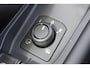 Volkswagen T-Roc 1.5 TSI 116PK DSG-7 Life Edition | TREKHAAK | NAVIGATIE | CAMERA | APP CONNECT | ADAPT. CRUISE
