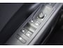 Volkswagen T-Roc 1.5 TSI 116PK DSG-7 Life Edition | TREKHAAK | NAVIGATIE | CAMERA | APP CONNECT | ADAPT. CRUISE