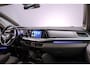 Volkswagen Multivan 1.4 eHybrid 218pk DSG L2 Life PHEV | Panoramdak | IQ Matrix LED | Camera | ACC | Vis-a-vis 6 zitopstelling | Trekhaak