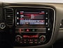 Mitsubishi Outlander 2.4 PHEV Pure AUTOMAAT | 1ste eigenaar | Cruise Control | Climate Control | Achteruitrijcamera | Parkeersensoren rondom | TOP DEAL!