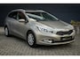 Kia Ceed Cee'd Sportswagon 1.6 GDI Plus Pack | Clima | Navi | Clima | Trekhaak | Org. NL | Elektr. ramen | Mooi! |
