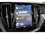 Volvo XC60 T6 350PK Ultra Dark | 360° | Trekhaak | Head-up | Adap Cruise | HK Audio | Memory | 20''