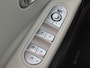 Hyundai Ioniq 5 Connect 77.4 kWh / SOH 100% / Fabrieksgarantie tot 03-2028 / Dealer onderhouden / CCS snellader / Trekgewicht 1600 kg / WLTP bereik 476 km bereik stad 687 km / Stuur- Stoel & Achterbank verwarming / Elektrische achterklep / Rondomzicht camera / Warmtepomp /
