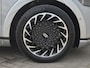 Hyundai Ioniq 5 Connect 77.4 kWh / SOH 100% / Fabrieksgarantie tot 03-2028 / Dealer onderhouden / CCS snellader / Trekgewicht 1600 kg / WLTP bereik 476 km bereik stad 687 km / Stuur- Stoel & Achterbank verwarming / Elektrische achterklep / Rondomzicht camera / Warmtepomp /