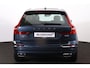 Volvo XC60 B5 Inscription - Intellisafe Assist / Surround - Panoramisch schuif-/kanteldak - Parkeersensoren v/a - Parkeercamera achter - Lederen bekleding - Contourstoelen - Verwarmbare voorstoelen - Verwarmbare voorruit - 20' LMV