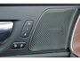 Volvo XC60 B5 Inscription - Intellisafe Assist / Surround - Panoramisch schuif-/kanteldak - Parkeersensoren v/a - Parkeercamera achter - Lederen bekleding - Contourstoelen - Verwarmbare voorstoelen - Verwarmbare voorruit - 20' LMV