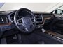 Volvo XC60 B5 Inscription - Intellisafe Assist / Surround - Panoramisch schuif-/kanteldak - Parkeersensoren v/a - Parkeercamera achter - Lederen bekleding - Contourstoelen - Verwarmbare voorstoelen - Verwarmbare voorruit - 20' LMV