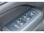 Volvo V60 T6 340PK Automaat Plug-in Hybrid AWD Inscription / Navigatie / Elektrisch verstelbare stoelen met geheugen / Leren bekleding / Elektrische achterklep / Cruise control / Parkeersensoren