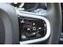 Volvo V60 T6 340PK Automaat Plug-in Hybrid AWD Inscription / Navigatie / Elektrisch verstelbare stoelen met geheugen / Leren bekleding / Elektrische achterklep / Cruise control / Parkeersensoren