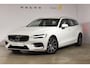 Volvo V60 T6 340PK Automaat Plug-in Hybrid AWD Inscription / Navigatie / Elektrisch verstelbare stoelen met geheugen / Leren bekleding / Elektrische achterklep / Cruise control / Parkeersensoren