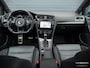 Volkswagen Golf 2.0 TSI R 4Motion Pano Leer Dyn NAP 19" Keyless