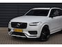 Volvo XC90 2.0 T8 Recharge AWD R-Design | Bowers & Wilkins | Pano | Luchtvering | 22'' Wielen | Trekhaak | ACC | 360 Camera | 7-Pers. |