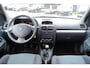 Renault Clio 1.2-16V Auth.Comf. INRUILKOOPJE! Prijs is zo mee. Airco ijskoud
